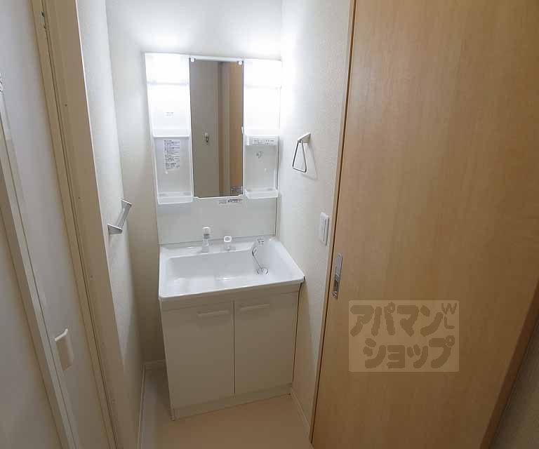 洗面設備　「こちらの室内写真は同ハウスメーカーの参考写真となります」