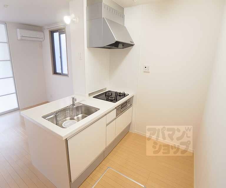 キッチン　「こちらの室内写真は同ハウスメーカーの参考写真となります」