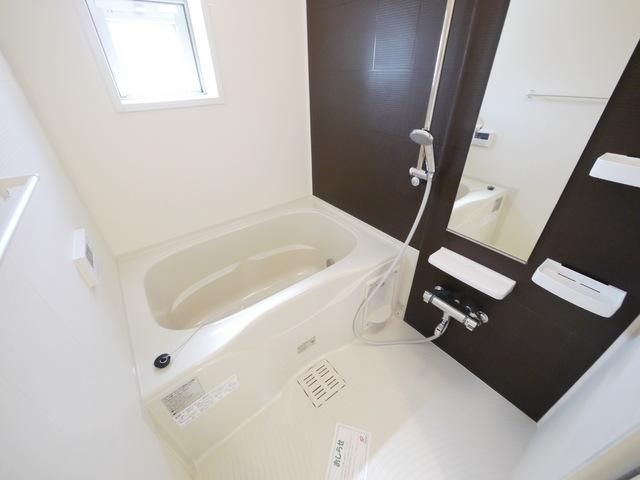 バス・シャワールーム　※同タイプイメージ写真です。