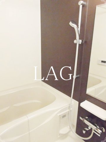 バス・シャワールーム　お風呂です。