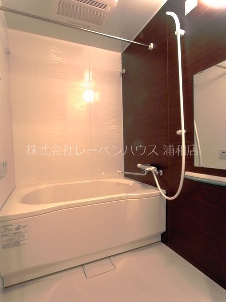 バス・シャワールーム　他部屋参考