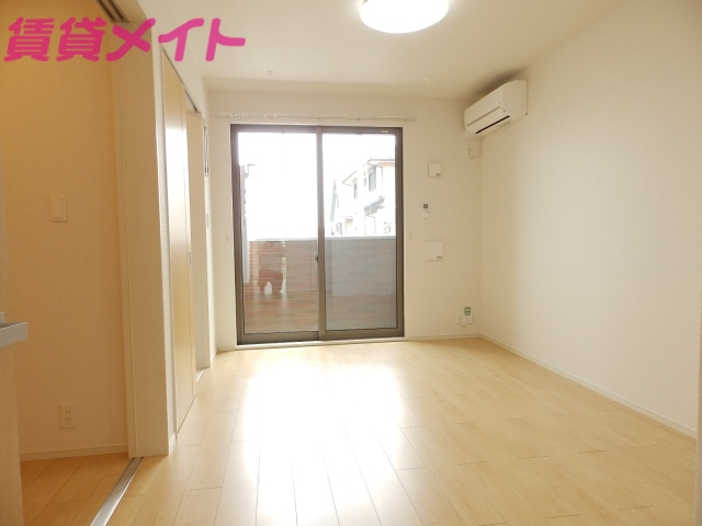 居室・リビング　同型タイプのものです