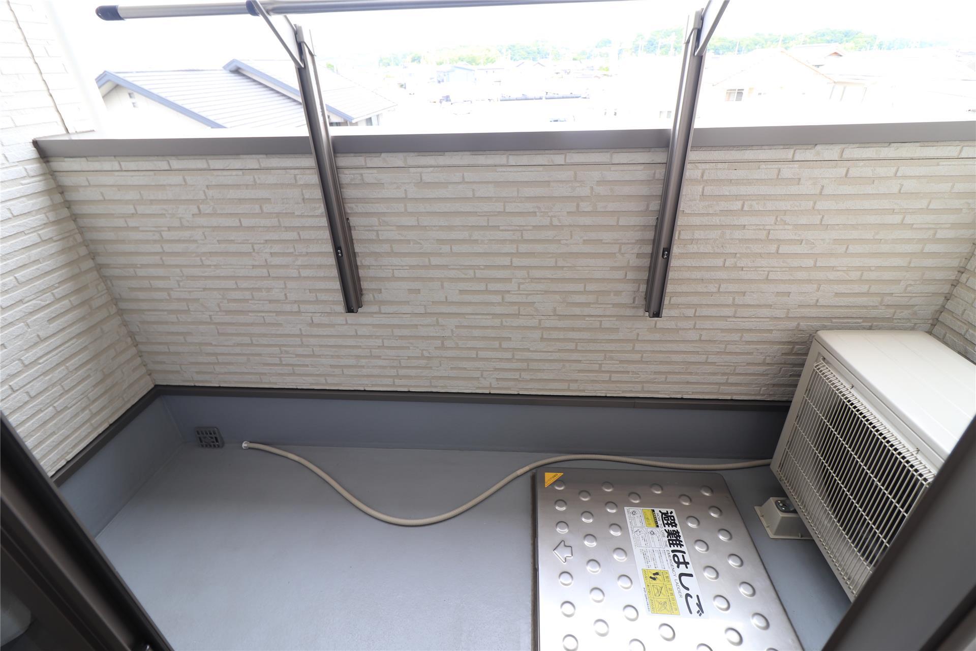 バルコニー　バルコニー