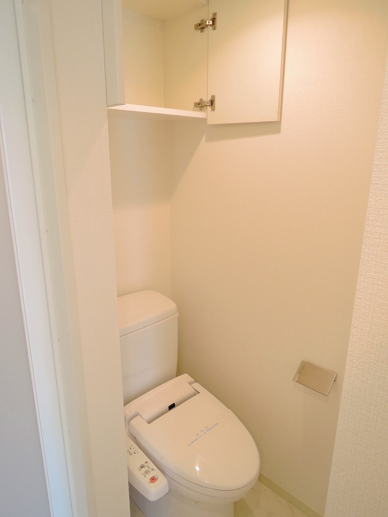 トイレ　バストイレ別タイプ