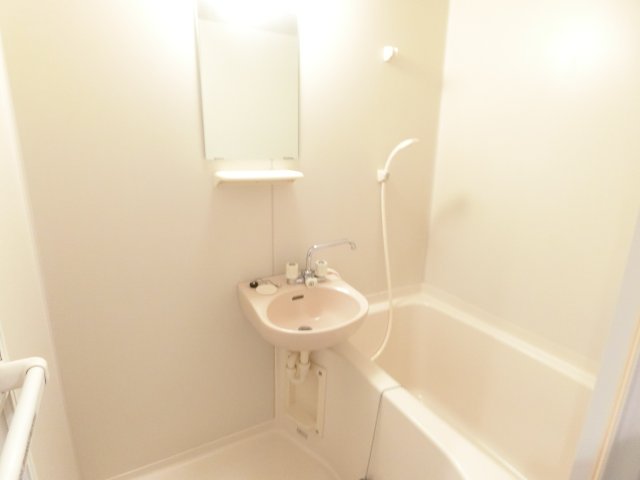 洗面設備　別号室の参考写真です。