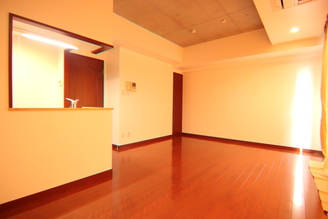 居室・リビング　※別号室参考写真の為現状優先となります