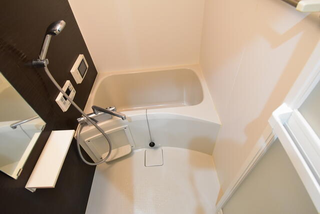 バス・シャワールーム　※別号室参考写真