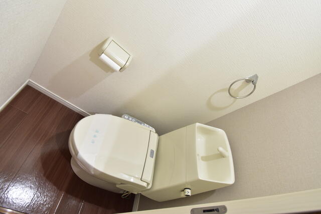 トイレ　別号室参考写真