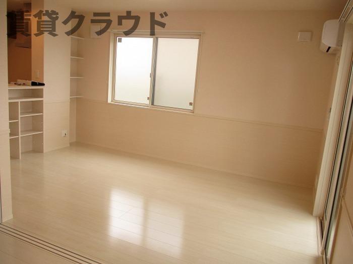 居室・リビング　使いやすい居間です
