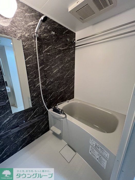 バス・シャワールーム　バス