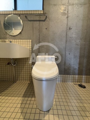 トイレ　VARIEROYODO　トイレ