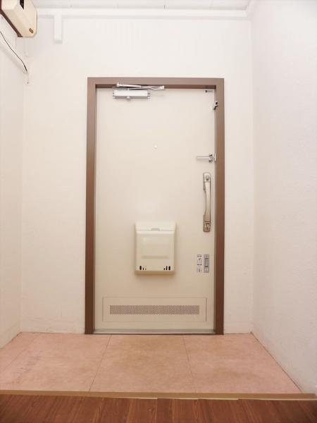 玄関　玄関