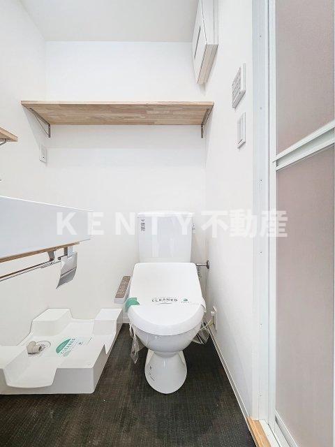 トイレ　トイレもきれいです