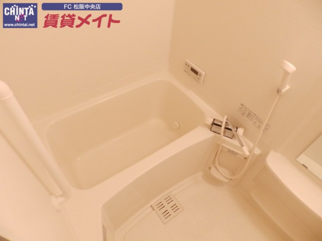 バス・シャワールーム　同型反転タイプ画像