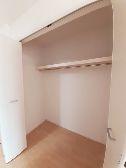 収納　居室内収納（クローゼット・１間分）完備