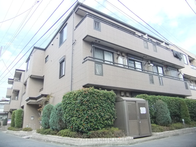 建物外観　中野駅徒歩１１分☆健康のため歩くのもいいですね！