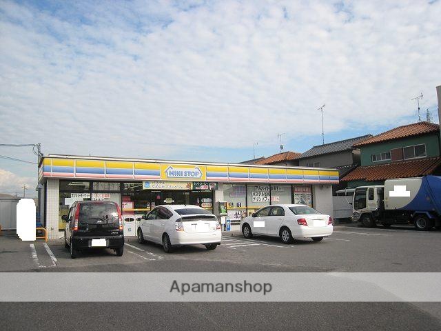 コンビニ　ミニストップ（コンビニ）まで690m