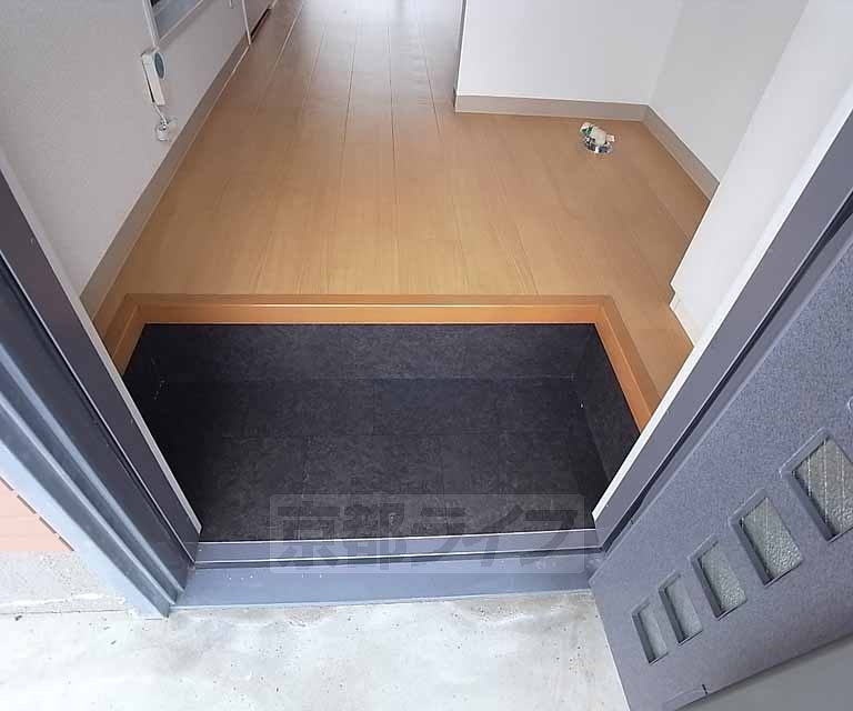 玄関　キッチンです。