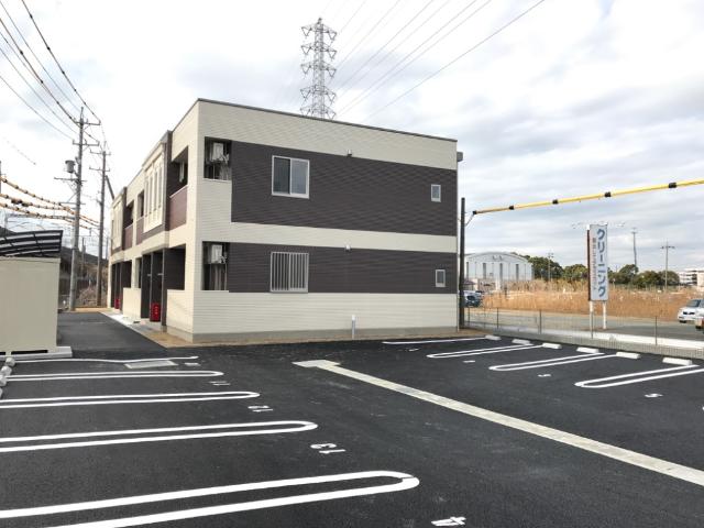 駐車場　外観写真（昼）