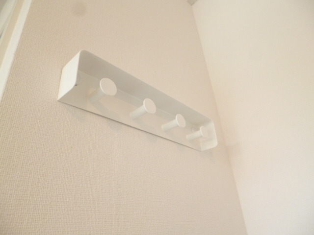 その他部屋・スペース　☆ジャケットなどかけられるので便利です☆
