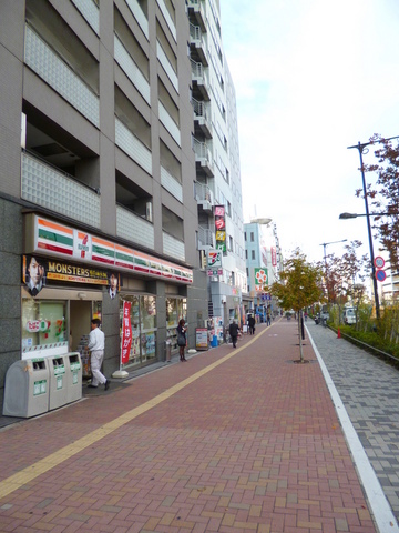 コンビニ　セブンイレブン（コンビニ）まで160m