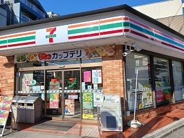 コンビニ　セブンイレブン（コンビニ）まで160m