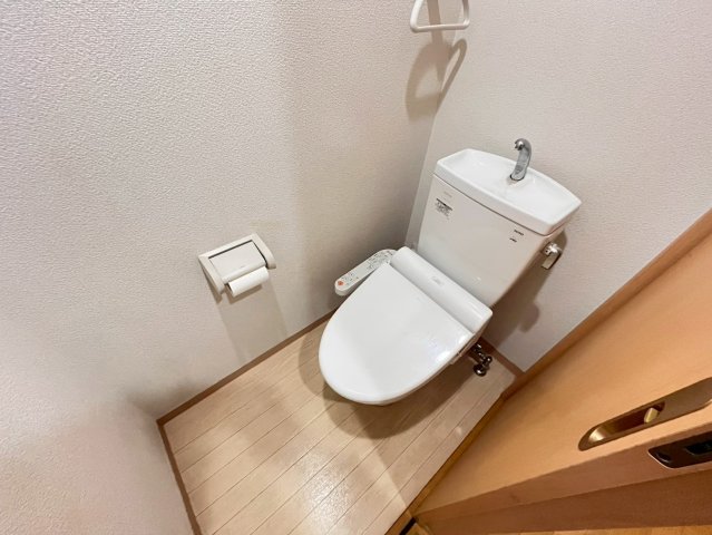 トイレ　同仕様画像