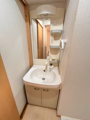 洗面設備　同仕様画像