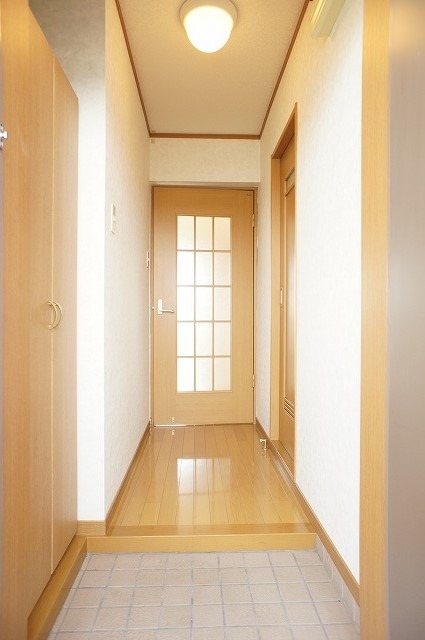 玄関　図面と現状に相違がある場合には現状を優先