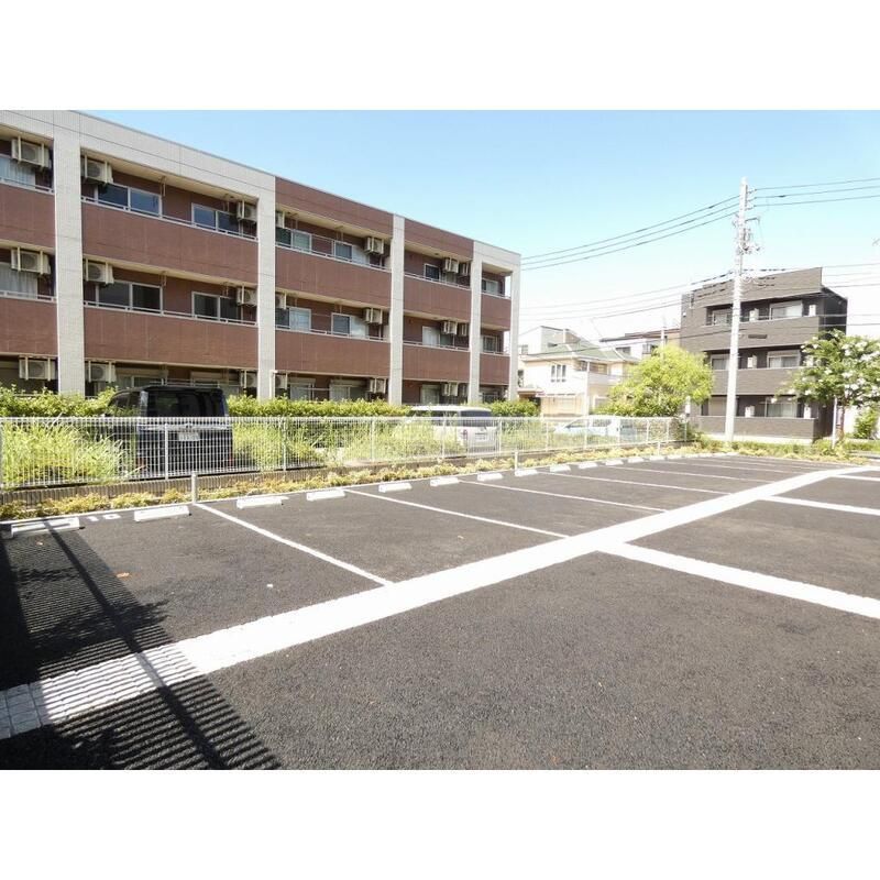 駐車場　駐車場☆