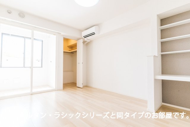 居室・リビング　居間です