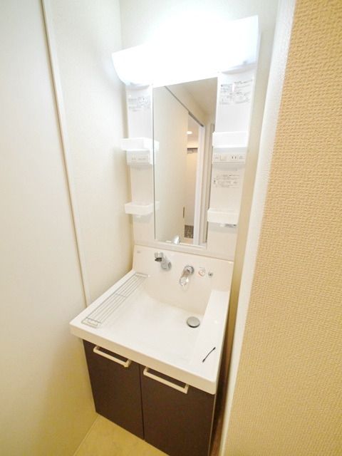 洗面設備　★忙しい朝に重宝出来る独立洗面台★