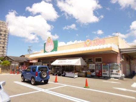 スーパー　ぎゅーとらハイジー店（スーパー）まで682m