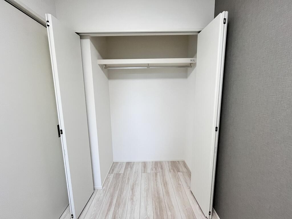 収納　同施工会社別物件の参考。間取・設備・色合い等異なります。