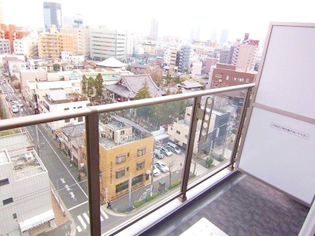 バルコニー