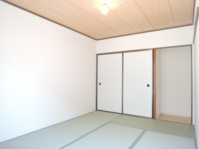 その他部屋・スペース　和室６帖です♪※照明は設備ではありません