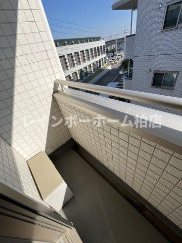 バルコニー　バルコニー付きです