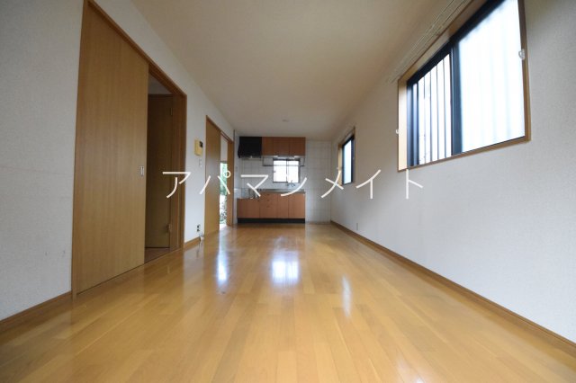 居室・リビング　角部屋です！