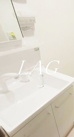 洗面設備　洗面台です。