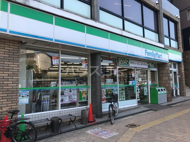 コンビニ　ファミリーマート室見駅前店（コンビニ）まで114m
