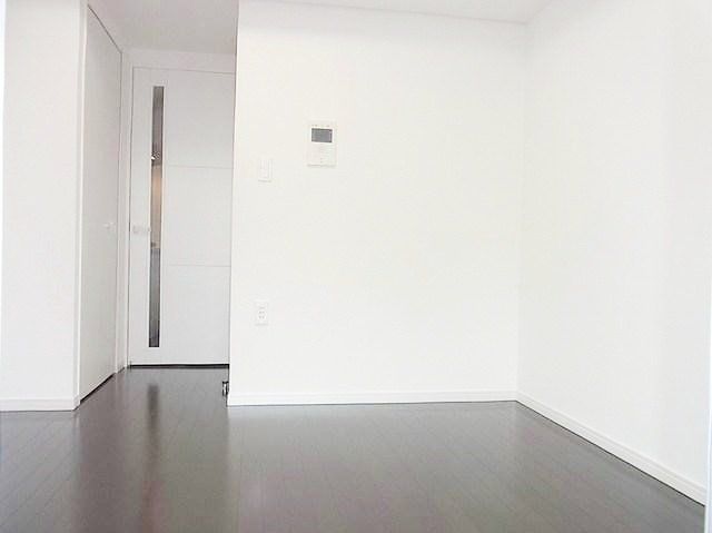 居室・リビング　★居室６．８帖★