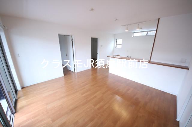 居室・リビング　解放感があるオシャレなお部屋です。