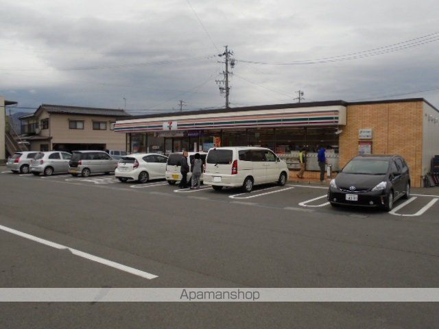 コンビニ　セブン・イレブン長野母袋店（コンビニ）まで519m