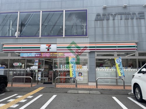 コンビニ　セブンイレブン清瀬野塩4丁目店（コンビニ）まで212m