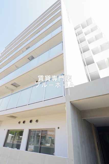 建物外観　8階建の鉄筋コンクリート造のマンションです！（2026年7月