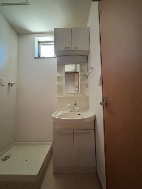 洗面設備　別号室参考写真です。