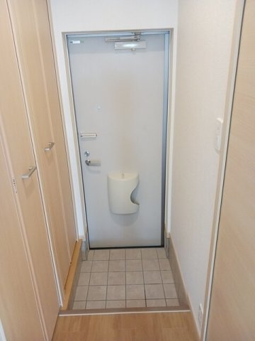 玄関　明るい玄関です