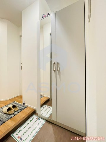 玄関　同マンション別部屋参考写真