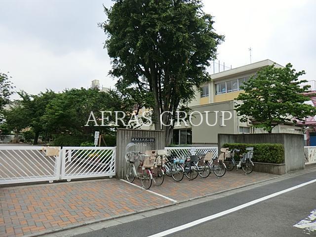 小学校　練馬区立北原小学校（小学校）まで322m