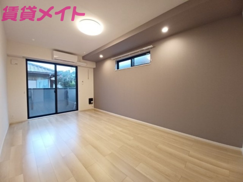居室・リビング　同タイプの画像です